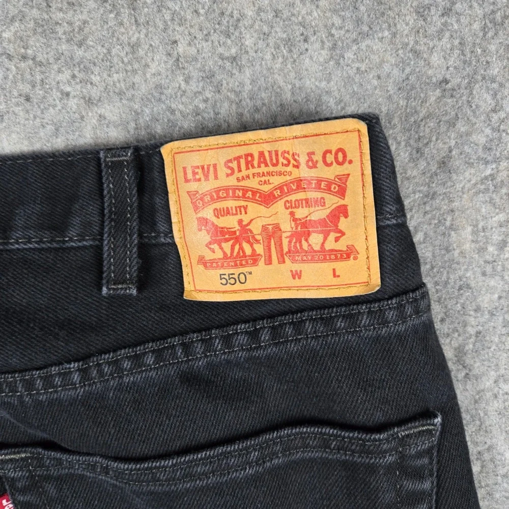 Levi's 550 Relaxed Fit Jeans Mens 46x30 Black Denim Classic Workwear Pants